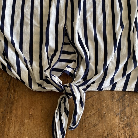 J. By J.Crew Striped Back Knot Top Size L - Picture 4 of 5